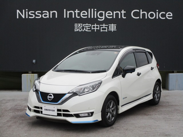 ノート 1.2 e-POWER メダリスト FOUR ブラックアロー 4WD 