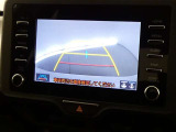 バックガイドモニターで、後方を確認しながら安心して駐車することができます。運転初心者も熟練者も必須の機能ですよ!