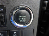 プッシュスタートです。エンジンの始動、停止がワンタッチ操作で出来ます。