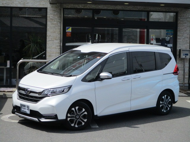 フリード 1.5 クロスター 