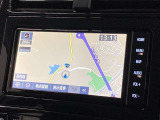 純正ナビを装備。タッチパネル式で使いやすく、お出かけもラクラクです。