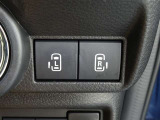 電動スライドドアの開閉スイッチです!運転席に座ったままでも操作することもできるので便利です♪