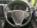 ステアリングも使用感が少なく、きれいな状態となっております♪