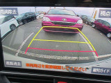 バックカメラ付き♪車庫入れ、バックでの駐車時に後方が見える事での安心感は大きいです☆一度装備したら外せなくなるアイテムです♪