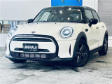◆LIBERALAは、輸入車選びの新たなスタイルを提案するインポート・セレクト・ブランドです。オーナー様となる方がクルマから直接感じる感性を第一にした、最良の一台との出会いをコーディネートいたします。