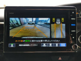 ■3モードバックカメラ■ノーマル・ワイド・トップビューの3視点で後方確認が可能。死角を減らし、駐車や車庫入れをしっかりサポート!初心者の方にも安心の便利機能です。