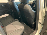 後部座席の状態も良好です。