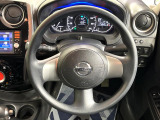 ステアリングも使用感が少なく、きれいな状態となっております♪