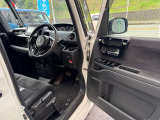 運転席廻り