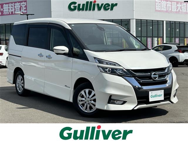 セレナ 2.0 ハイウェイスター 4WD 修復歴無し