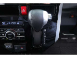 CVT(無段変速機)を採用しています!走行シーンにマッチした変速比で快適ドライブが出来ます♪
