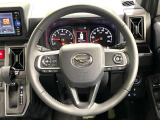 ステアリングも使用感が少なく、きれいな状態となっております♪