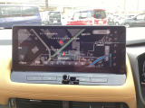 メーカーオプションのNissanConnectナビ TVが装備されています。