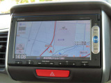 ナビ付きですので旅行先の慣れない土地での運転も安心です☆