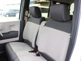 クリーニングをしっかり行っていますので、運転席・助手席どちらもきれいになっております!