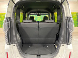 普段のお買い物や通勤、送迎等に十分な荷室スペースを確保しております。セカンドシートを倒すと、大きな荷物の積載も可能です♪
