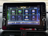 日産純正メモリーナビ。操作も簡単なタッチパネルです。
