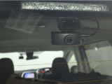 リヤ用ドライブレコーダー装備!これがあれば、相手方が危険運転をしてきた場合などでも客観的に証明でき、事故や事件の直接的な証拠の確保にも生り得ます。