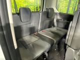 3列目シートはもちろん状態良好☆大人でもゆったりと座って頂けますので、大人数でのお出かけもラクラクです♪ご家族で、気の知れた仲間で、ドライブに行くのが楽しみですね♪