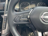 ステアリングスイッチ オーディオ、ナビ、ハンズフリーフォン、ボイスコマンド