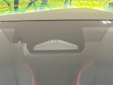【トヨタセーフティセンス】走行中に前方の車両等を認識し、衝突しそうな時は警報とブレーキで衝突回避と被害軽減をアシスト。より安全にドライブをお楽しみいただけます。