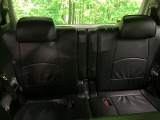3列目シートはもちろん状態良好☆大人でもゆったりと座って頂けますので、大人数でのお出かけもラクラクです♪ご家族で、気の知れた仲間で、ドライブに行くのが楽しみですね♪