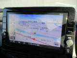 日産純正の地デジ対応ナビゲーションが装着されてます。