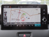 【ホンダコネクト対応ナビ】快適な操作性で、使える機能が満載!自動地図更新機能や24時間365日緊急サポート、スマートフォンを使ったドアロック解除・エンジン始動などといった便利な機能が搭載されています。