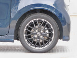 純正15インチアルミホイール