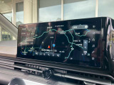 純正12.3インチナビが装備されております。フルセグTV、アップルカープレイ、アンドロイドプレイなど様々対応しております!