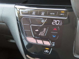 オートエアコンで車内はいつでも快適です♪