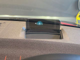 視点移動が少なくても情報確認が可能なヘッドアップディスプレイ!