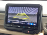 バックカメラも装備しております。車庫入れの苦手なお客様も安心!重宝してくれます!