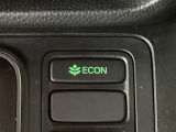 ★ECONスイッチ★ エコドライブを加速しよう!スイッチをONにすると、運転の仕方によるロスを抑え込み燃費をよくするようクルマが頑張ります(*^ー^*)燃費向上にチャレンジ♪