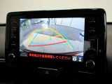 バックカメラで後方がリアルタイム映像で確認できます!商業施設や駐車場での駐車時や、夜間のバック時にも安心です♪