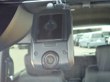 ◆【ドライブレコーダー】映像・音声などを記録する自動車用の装置です。もしもの事故の際の記録はもちろん、旅行の際の思い出としてドライブの映像を楽しむことができます。