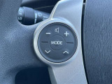 ステアリングスイッチ付きです!ハンドルから手を離さずにオーディオ操作ができて安全で便利です♪