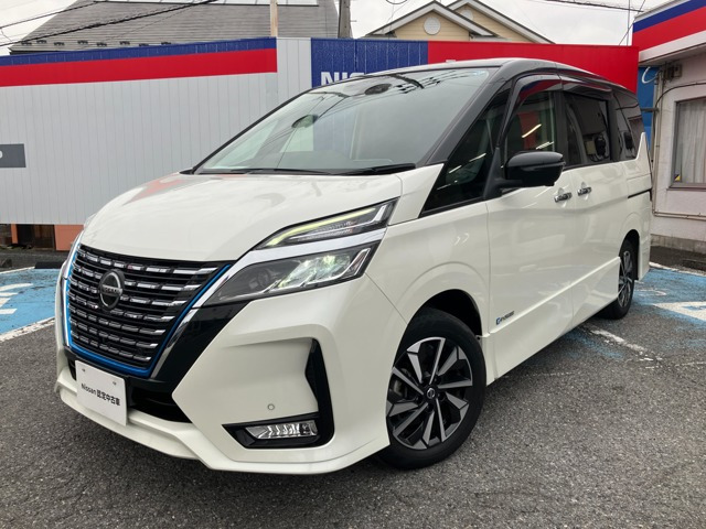 セレナ 1.2 e-POWER ハイウェイスターV 