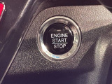 ワンプッシュでエンジンのスタート、ストップが出来て便利です。