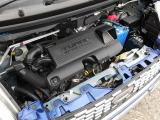 エンジンルームも綺麗で好調ですよ!!