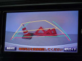 バックガイドモニターを装備しています、車庫入れもラクラクです。