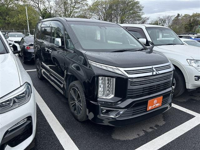 デリカD:5 アーバンギア 2.2 G  4WD 禁煙車 純正10.1インチナビ フルセグTV