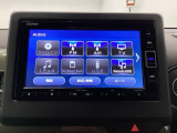 ホンダギャザーズメモリーナビ、フルセグ、DVD、CD再生にbluetoothのオーディオ機能が充実しています。
