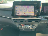 純正メモリーナビ付きです。フルセグTV視聴、Bluetooth接続といったオーディオ類も充実しています。9インチ画面で見やすくなっています。