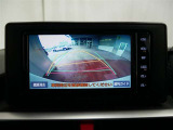 バックガイドモニターで、後方を確認しながら安心して駐車することができます。運転初心者も熟練者も必須の機能ですよ!