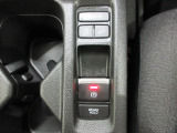 電子パーキングブレーキ仕様となります。ブレーキホールド機能を搭載しているので、渋滞時や信号待ち等に便利です。