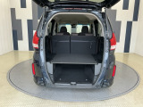 ラゲッジスペースは日常使う分には充分な広さです。2段ラックモードで上下の積み分けが可能です!