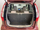 【ラゲッジルーム】たっぷりの荷物もしっかり積める奥行きのある荷室!