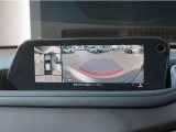 360度のビューモニターが付いておりますので駐車の際も死角などの確認などでぜひお使いください☆