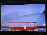 【バックモニター】後ろのカメラの映像がモニターに映し出されるので、後方の見えない死角や、障害物との距離感などもしっかり安全確認することができます!